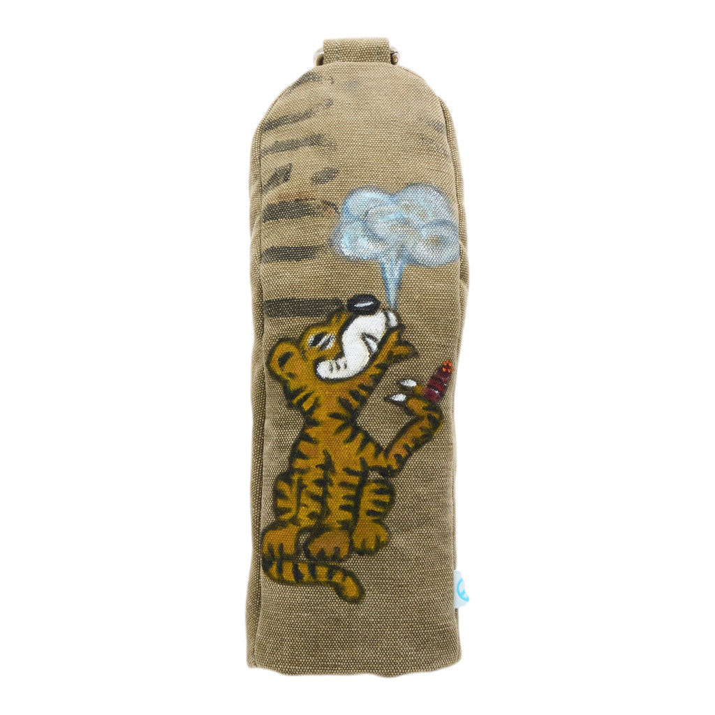 OLIVE SMOKING TIGER